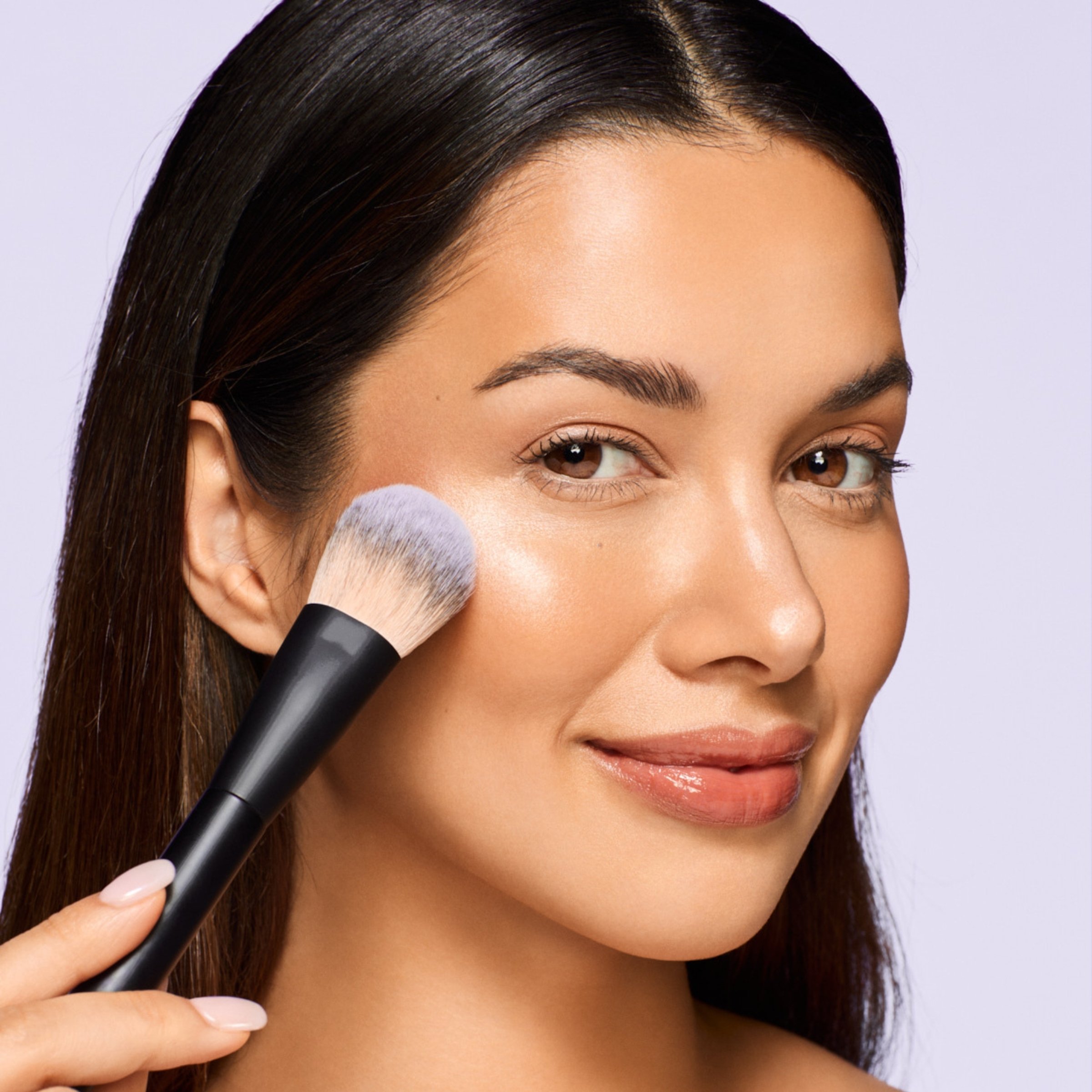 Revlon Illuminance Highlighting Powder - Rose Radiance 49.2g - Image 4