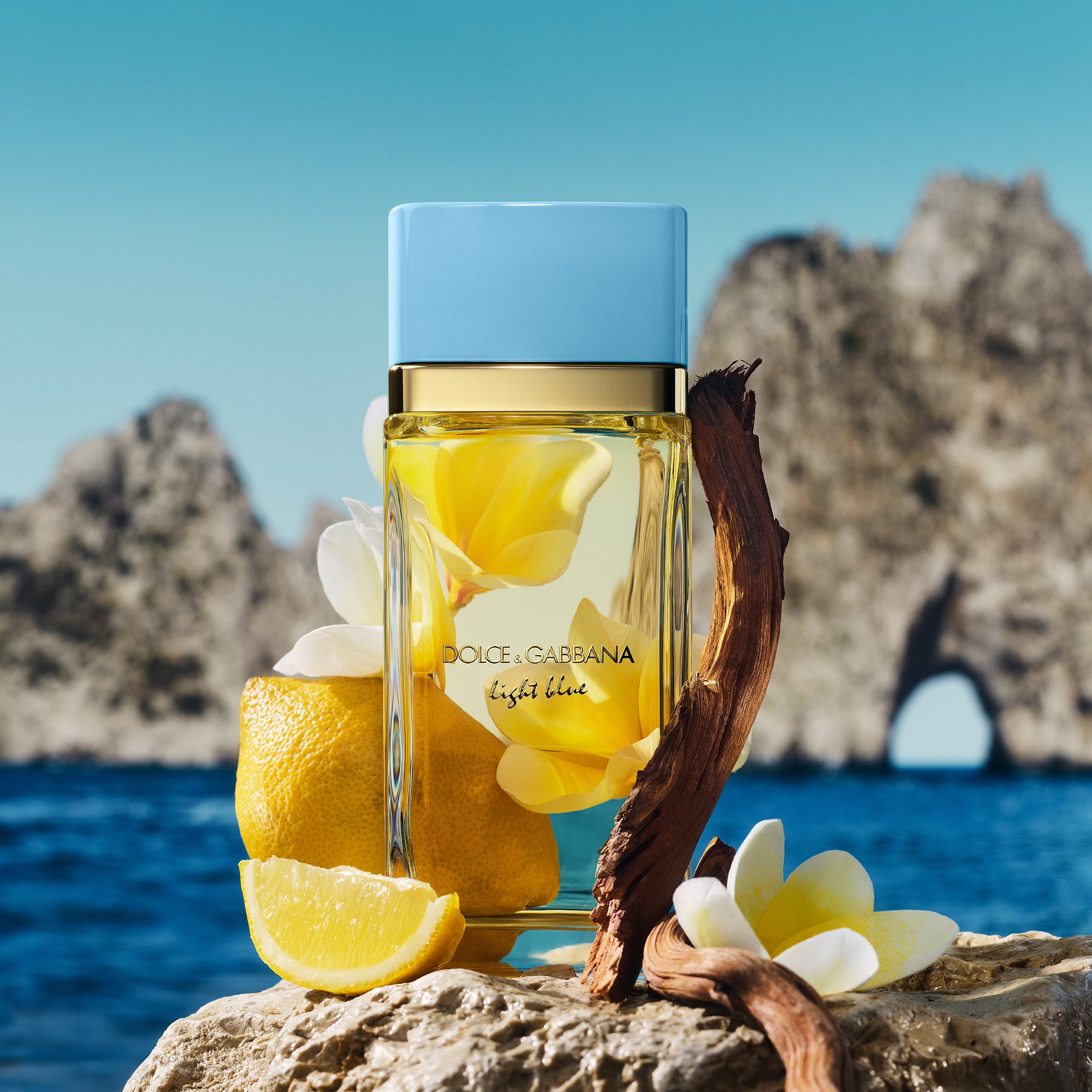Dolce & Gabbana Light Blue EDP Spray 100ml - Image 3