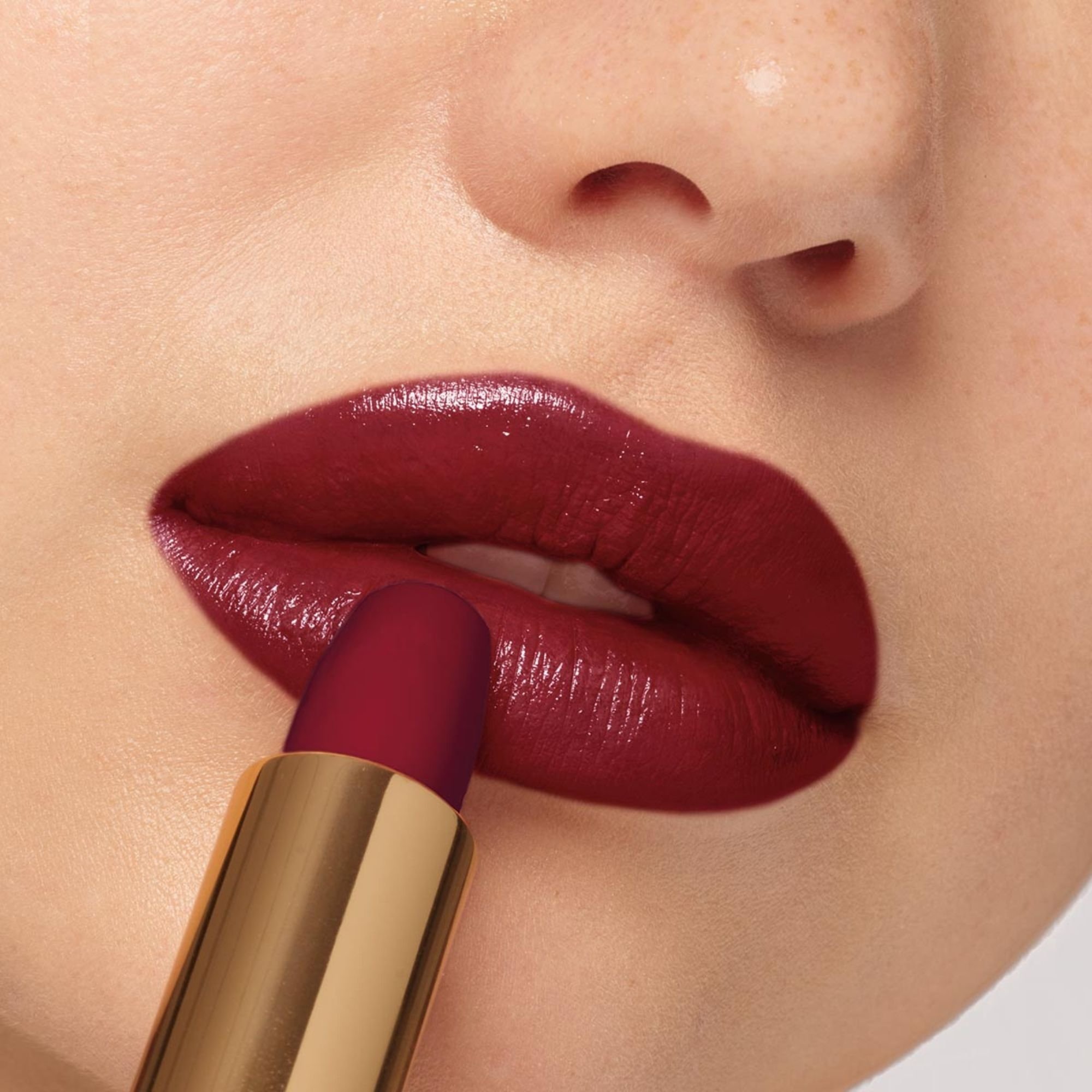 Revlon Super Lustrous™ Ultra Lipstick Blackberry 012 4.2g - Image 5