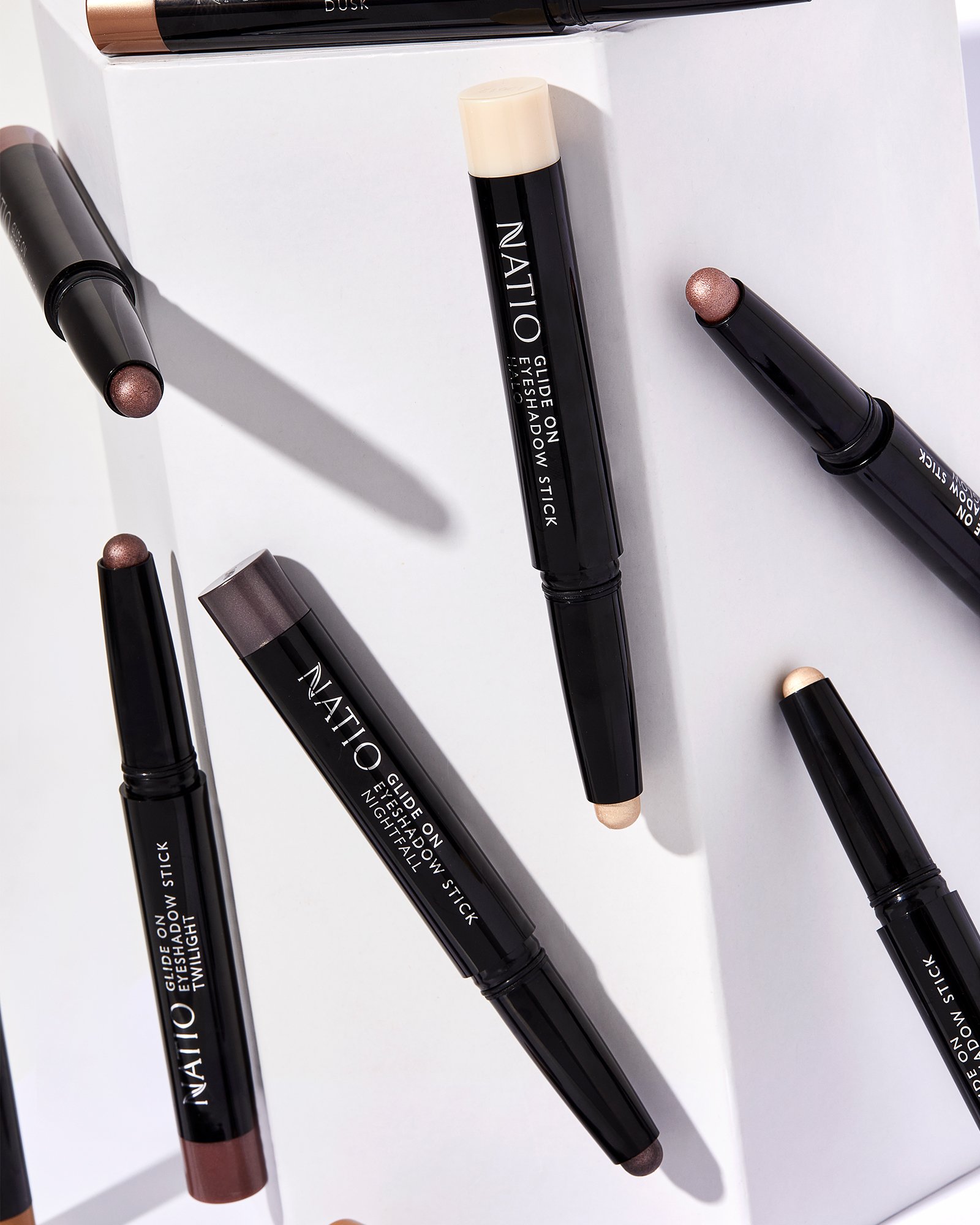 Natio Glide On Eyeshadow Stick Halo 1 each - Image 4