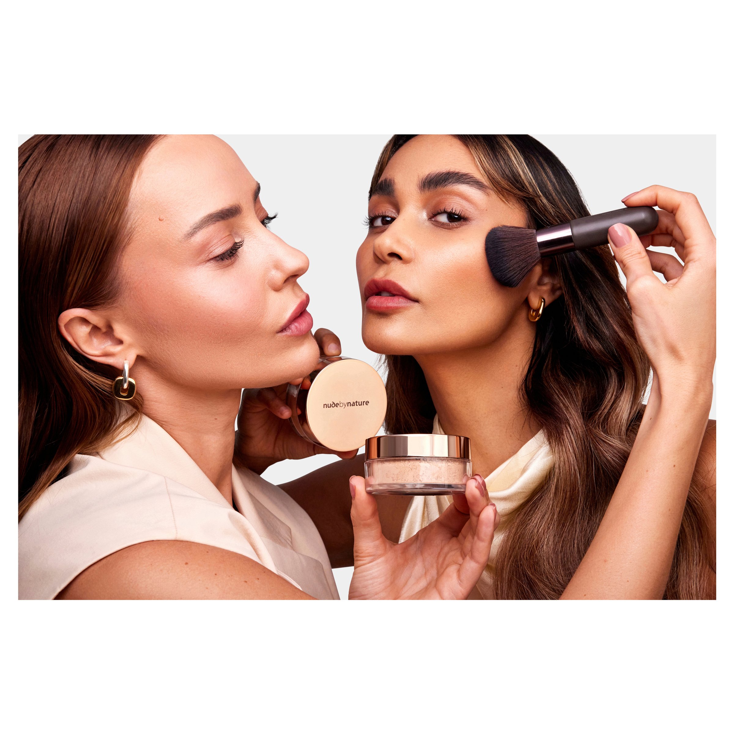 Nude By Nature Natural Mineral Cover N3 Beige 10g - Image 5
