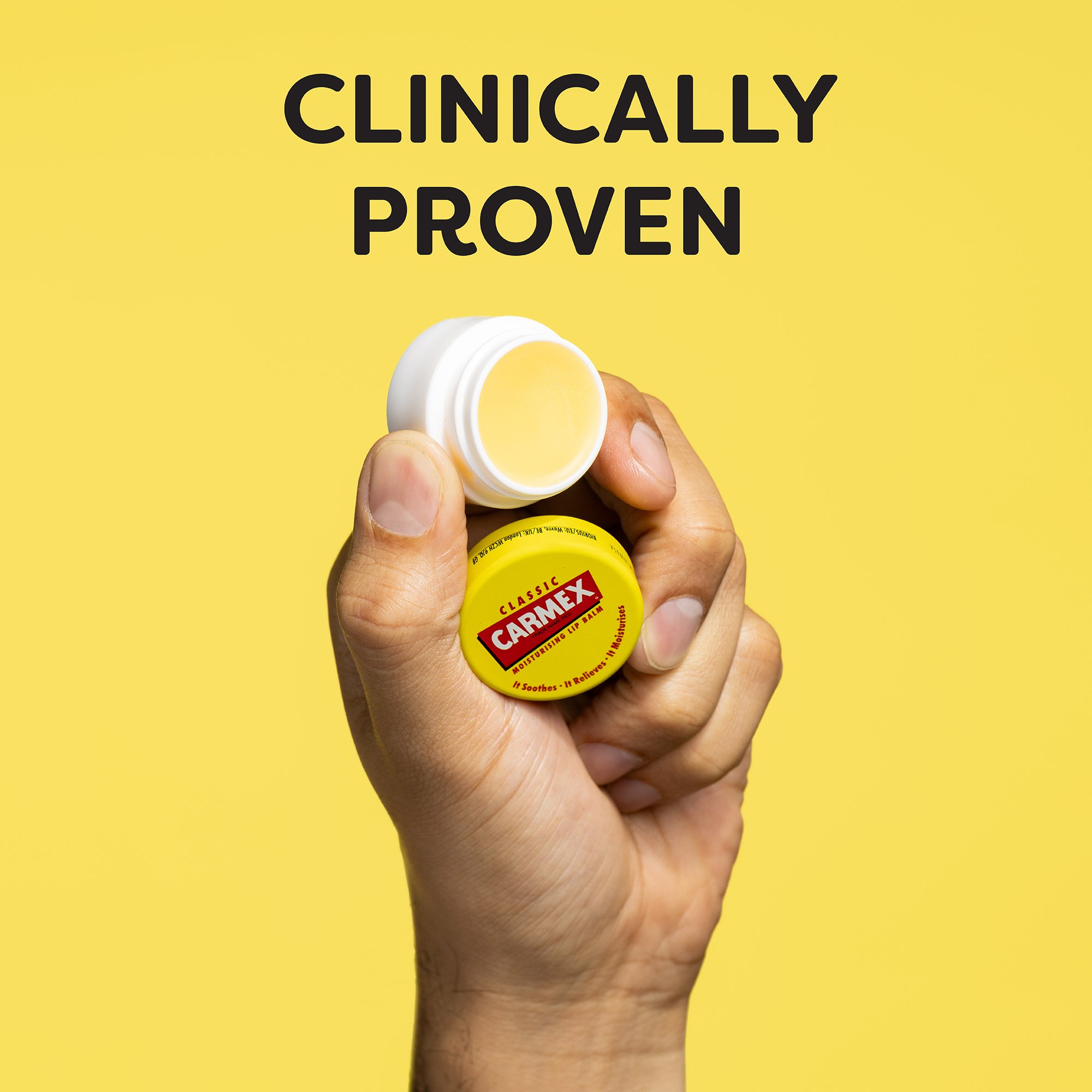 Carmex Moisturising Lip Balm Pot 7.5g - Image 4
