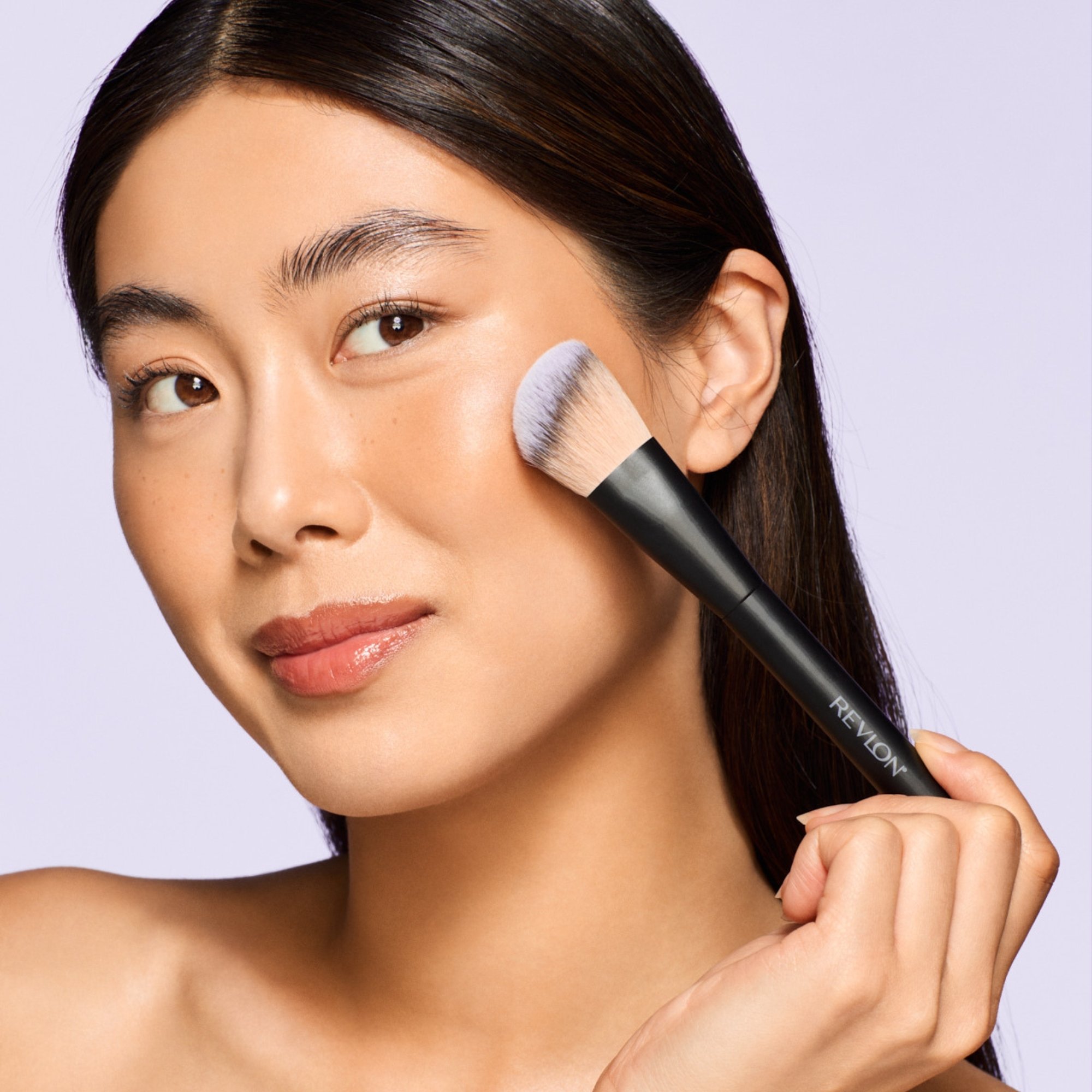 Revlon Illuminance Highlighting Powder - Silverglow 5g - Image 4
